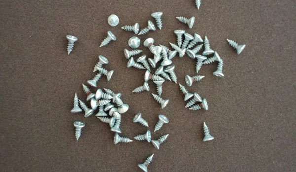 Small Screws Manufacturer in India