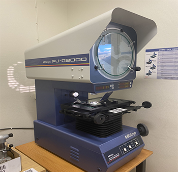 Profile Projector for Dimensional Inspection